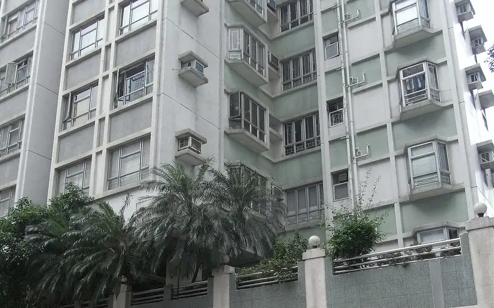 香港長者日間護理中心所在大廈外觀